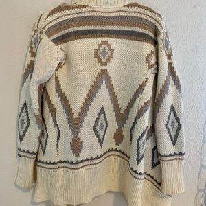 Roxy cream Aztec heavy cardigan/sweater. Size XS $8